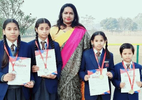 Winners of Hindi Olympiad